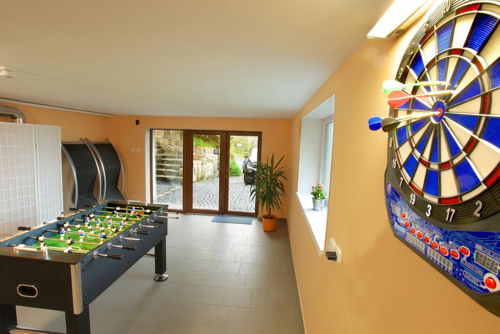 Pod Skalou Apartment Besedice